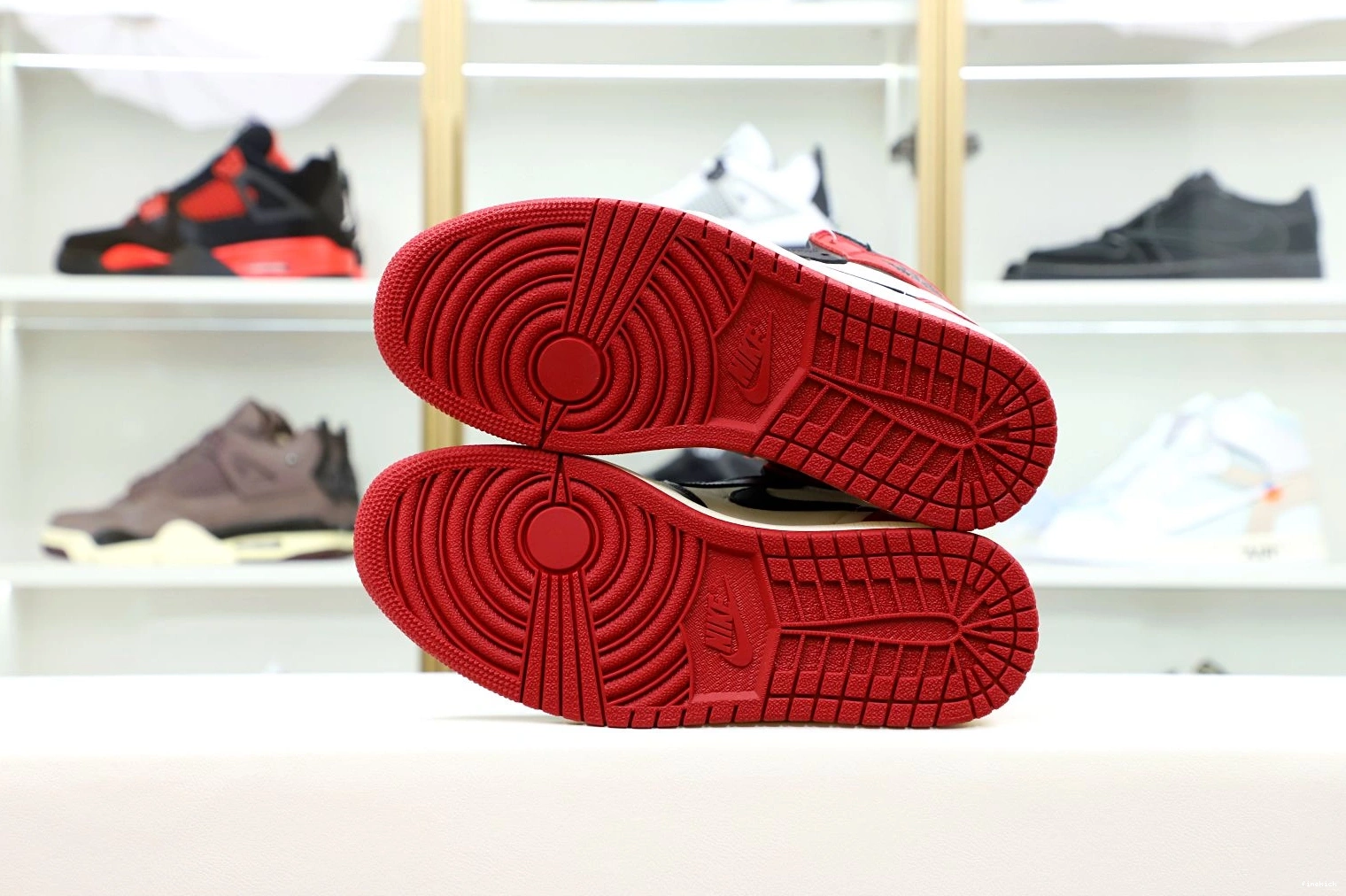 OG JORDAN TOE' HIGH AIR RETRO 1 'BRED 0721